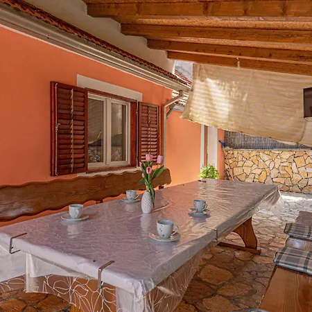 Holiday home Stunning In With Wifi