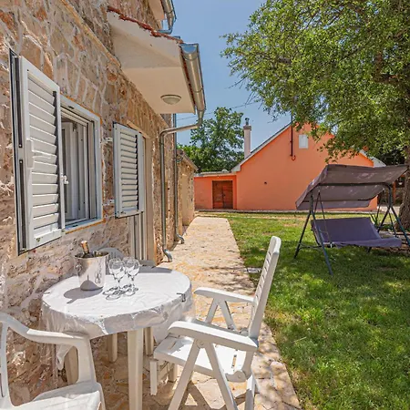 Holiday home Stunning In With Wifi